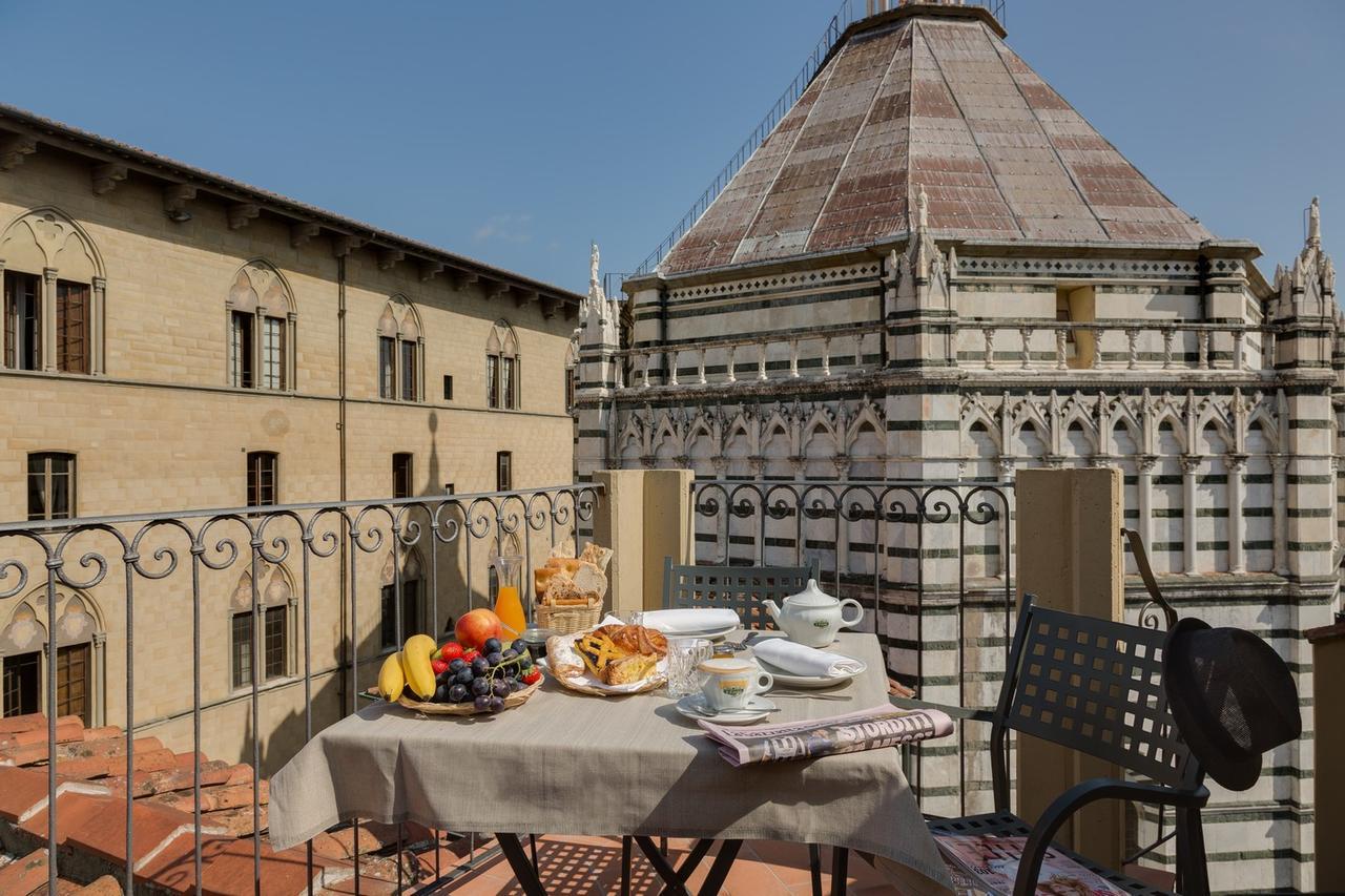 Battistero Residenza D'Epoca Hotel Pistoia Bagian luar foto